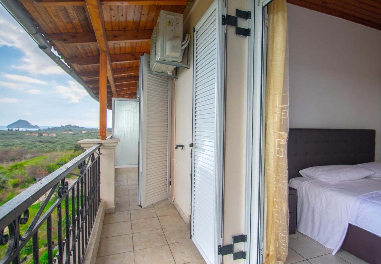 Family Private Homes & Sea View Lithakia  外观 照片