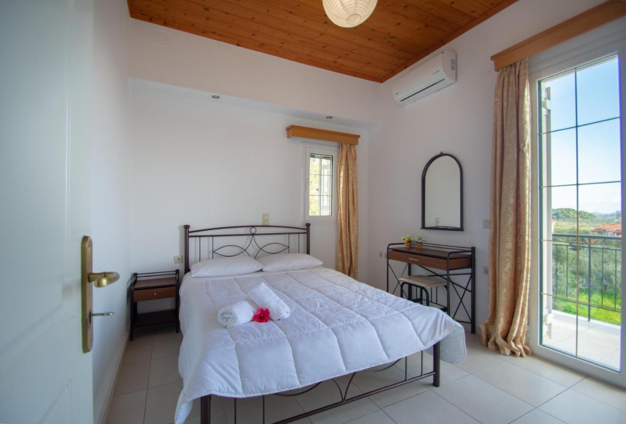 Family Private Homes & Sea View Lithakia  外观 照片