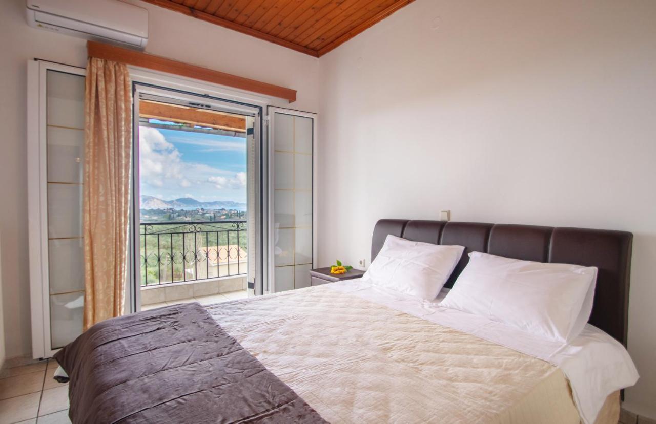 Family Private Homes & Sea View Lithakia  外观 照片
