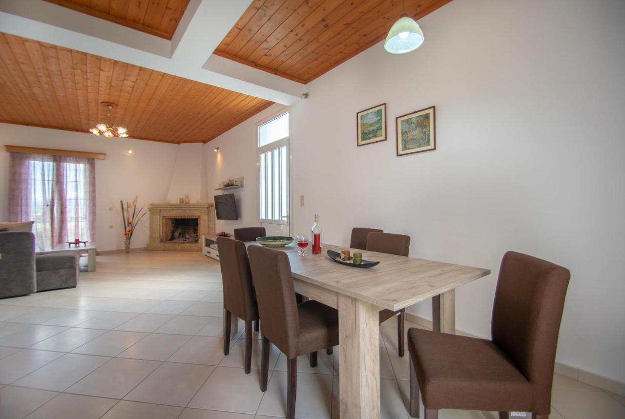 Family Private Homes & Sea View Lithakia  外观 照片