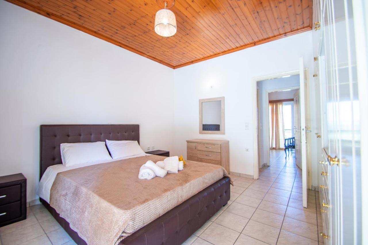 Family Private Homes & Sea View Lithakia  外观 照片